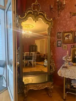 ანტიკვარი სარკე — ფოტო